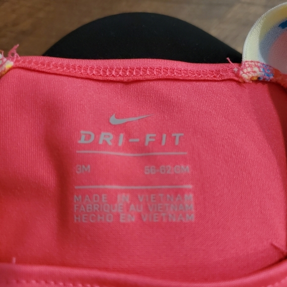 Nike Baby Girl Swim One Piece Snaps Pink Pool Beach Neon Rainbow Straps Baby 3M - Picture 6 of 7